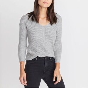 Marine Layer Elisa Pullover V-Neck Sweater Gray Size Small